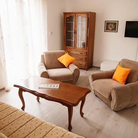 Apartman Romic R